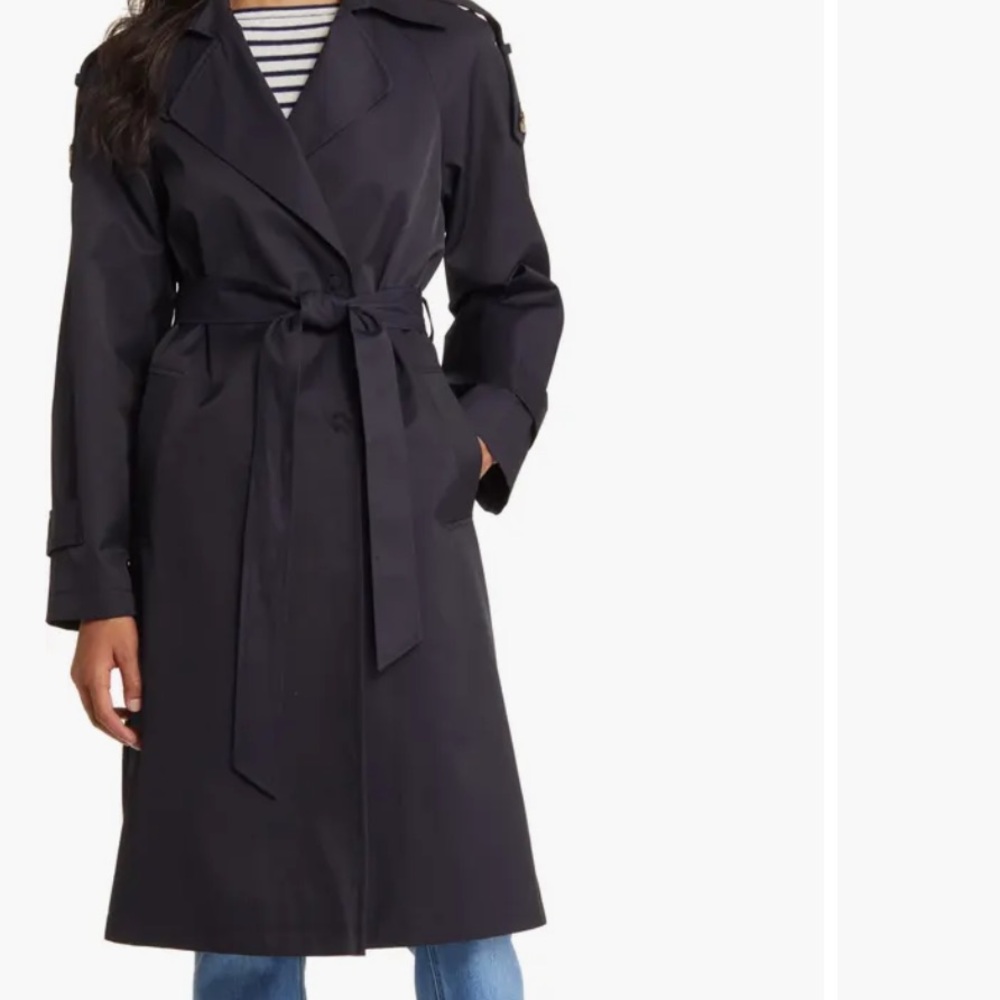 Double Breasted Mac Raincoat
Sam Edelman